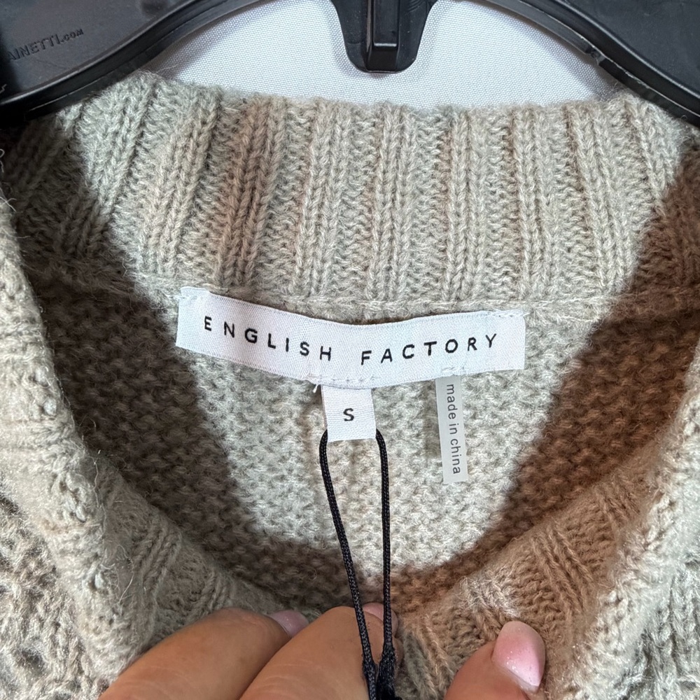 English Factory Women’s NWT Eyelet “Fuzzy Knit Sweater” Heather Gray. Size Small - Picture 3 of 14